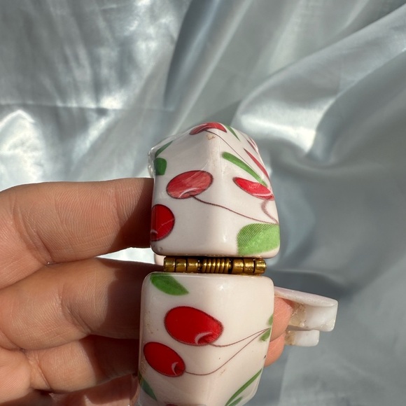 FREE PEOPLE Juicey summer strawberry bangle bracelet Arm Candy - Picture 5 of 7